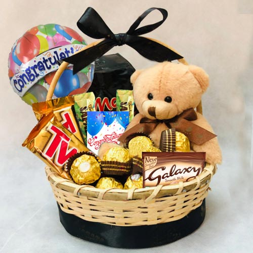 Delicious Gift Basket of Chocolates N Teddy