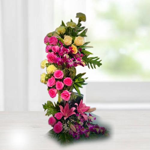 Captivating Standing Arrangement of Assorted Flowers